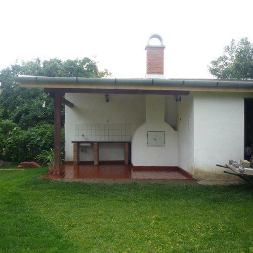 Villa Tiszavirag Vendeghaz Tiszabábolna Exterior foto